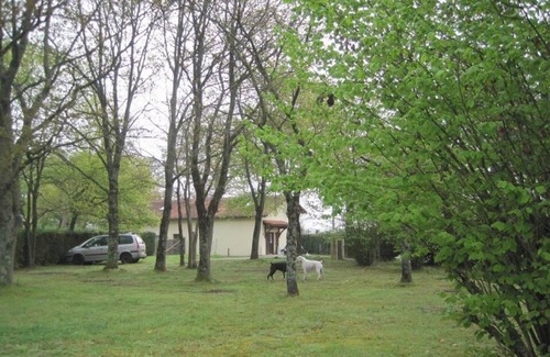Eugenie-les-Bains Casa | Les Chênes 2: a green setting