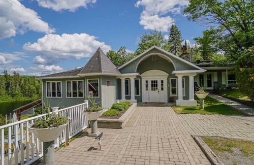 Saint Donat Cabina | Vrbo Property