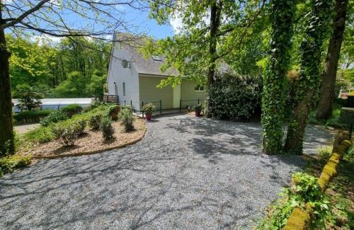Saumur Apartamento | Les Chalets de SAUMUR, Piscine & Parc boisé, 100m du CadreNoir