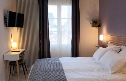 Argenton-les-Vallees Casa | Les chambres de la Vallée