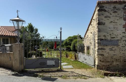 Les Herbiers Cama Y Desayuno | Les Chambres de la Forge des Collines