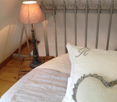 Dorengt Cama Y Desayuno | Les Chambres de Ribeaufontaine