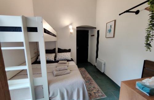 Aubagne Cama Y Desayuno | Les chambres du Chateau de Fenestrelle