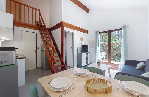 Les Mathes Casa | Les Charmilles by Interhome
