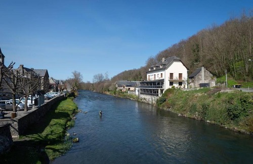 Lortet Casa | Les chemins du Mont