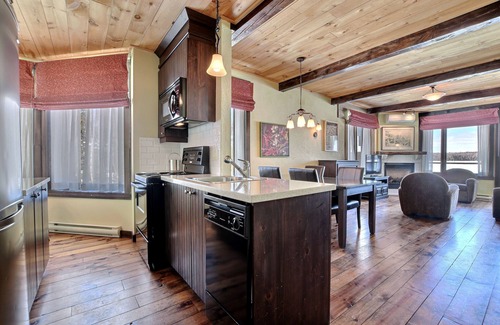 Saint-Michel-des-Saints Hotel | Les Condos du Lac Taureau