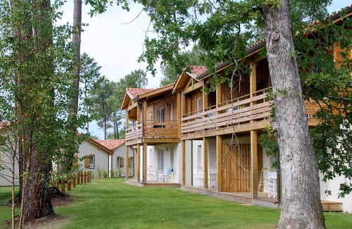 Parentis-en-Born Apartamento | Les Cottages du Lac T1 by Interhome