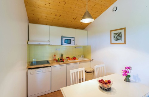 Parentis-en-Born Apartamento | Les Cottages du Lac T2 by Interhome
