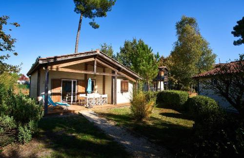 Parentis-en-Born Complejo | Les Cottages Du Lac