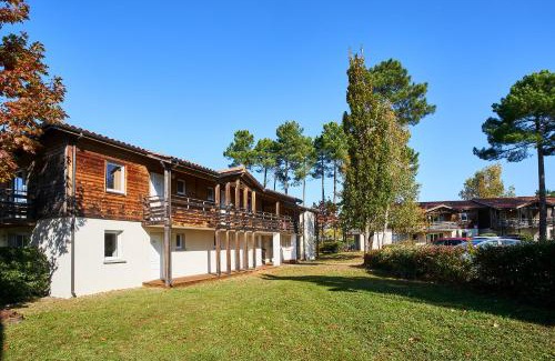 Parentis-en-Born Complejo | Les Cottages Du Lac