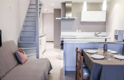 Port Cogolin Apartamento | Les Deux voiles by Interhome