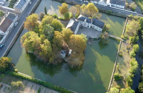 Veuzain-sur-Loire Cama Y Desayuno | Les Douves