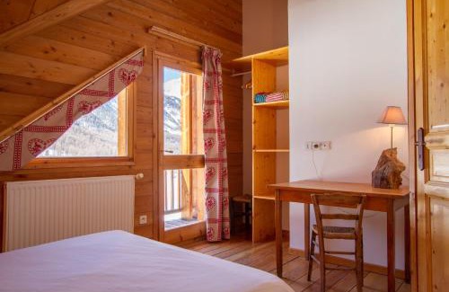 Nevache Chalet De Esquí | Les Elfes Hameau des Chazals Nevache Hautes Alpes