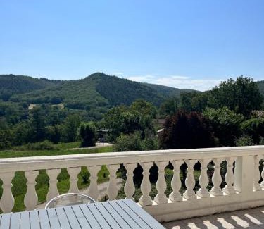 Saint-Gery Apartamento | Les Figuiers de Louna - AUBE-SUR-LA-VALLÉE - 135 m2 et terrasse
