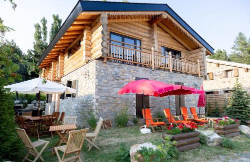 Superbolquere Chalet De Esquí | Les Flocons de Neige