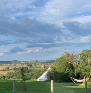 Saint-Julien-la-Genete Otro | Les Fresses Glamping