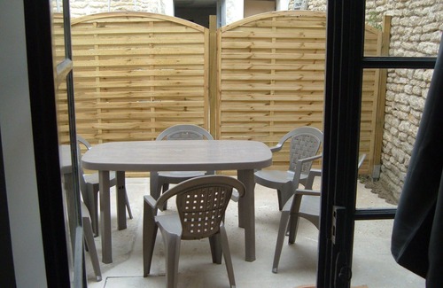Le Chateau-d'Oleron Casa | GITE Town Centre Le CHATEAU