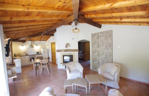 Bosset Casa | Les gîtes du Hameau du Jardin Fleuri