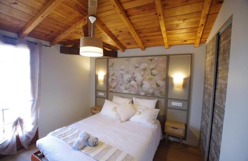 Bosset Casa | Les gîtes du Hameau du Jardin Fleuri