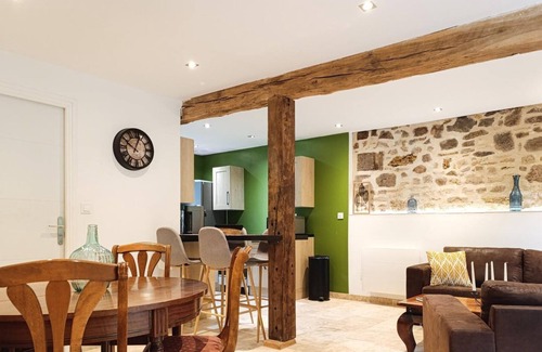 Le Bourg Casa | Les Gîtes du Mas de Roujou 1