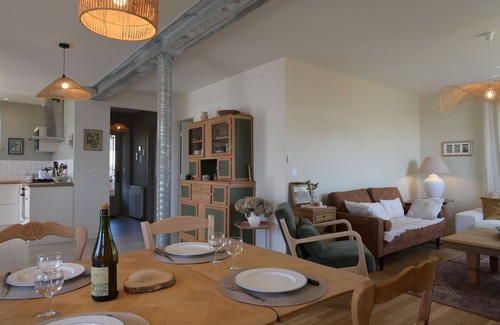 Berven Casa | LES GANIVELLES Family home Beach access on foot in 5' Sea view, enclosed garden