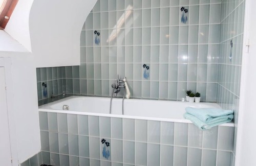 Plomeur Casa | Casa de vacaciones Les Genêts (PMR100) en Plomeur - 8 personas, 5 dormitorios