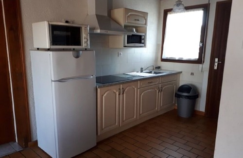 Eugenie-les-Bains Apartamento | Les Genêts (planta baja T2) con piscina