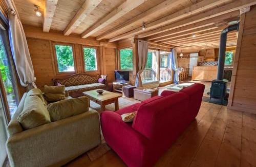 Les Gets Apartamento | Les Gets - Appartement de charme 3 chambres avec parking et WiFi - FR-1-623-360