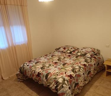 Bagnols-sur-Ceze Apartamento | les grillons