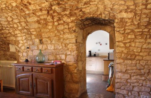 Sivergues Casa | Les Grottes