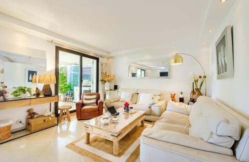 Villeneuve-Loubet Apartamento | Les Hauts de Vaugrenier