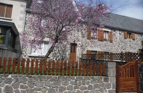 Murol Casa | Les Hirondelles - Murol