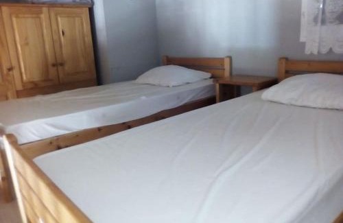 Saint-Martin-de-Bromes Casa | Les Iris , mazet 48