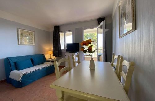 Les Issambres Apartamento | Les Issambres: Studio cabine 4 couchages, clim, piscine, parking - FR-1-226-84