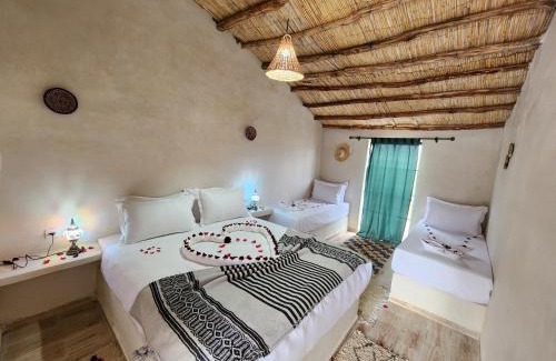 Sidi Badhaj Cama Y Desayuno | Les Jardins d Amizmiz 6 piscines