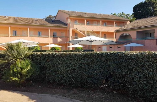 Bravone Apartamento | Les jardins de la mer residence with swimming pool 300 m from the sea.