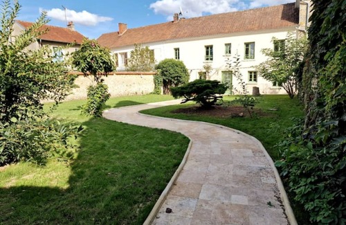 Arthies Casa | Les Jardins de Rosie