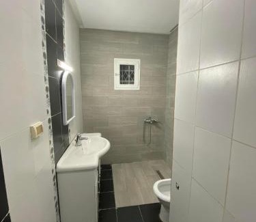 Ain Zaghouan Apartamento | Les jardins
