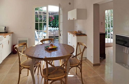 Fontvieille Casa | Les Lauriers De Fontvieille