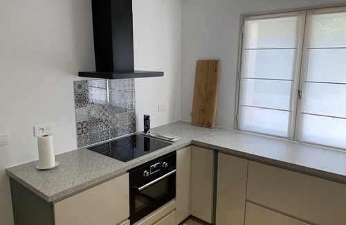 Mornas Villa | Les Lauriers: la zona perfecta en Mornas para ciclistas, excursionistas y amantes del vino.