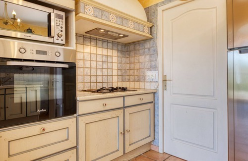 Saint-Germain-dEsteuil Casa | Les Lavandiers by Interhome