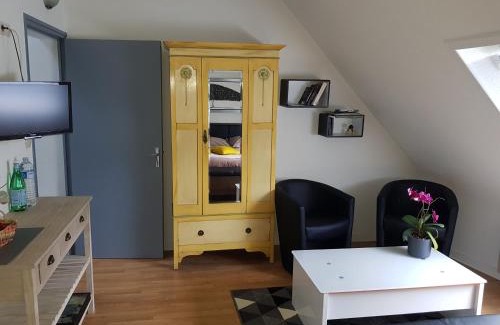 Rochefort-en-Terre Cama Y Desayuno | Les Locations du Puits