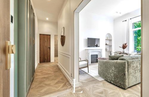 Carnot Apartamento | Les Lucioles 5- Luxury 2-Bedroom Apartment