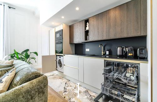 Carnot Apartamento | Les Lucioles 7- Luxury 2 - Bedroom Apartment