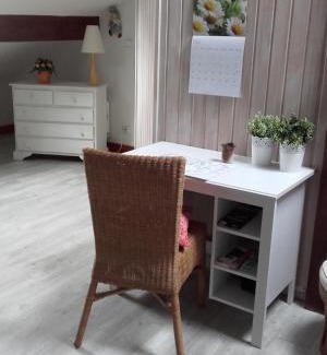 Sainte-Ruffine Cama Y Desayuno | Les Lutins