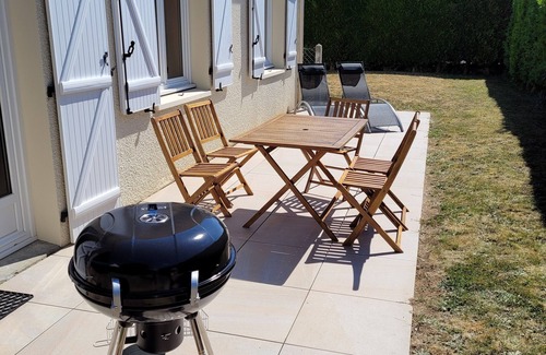 Ouistreham Casa | Les Marmots, Maison Individuelle Proche Plage et Commerce Avec Terrain au Calme