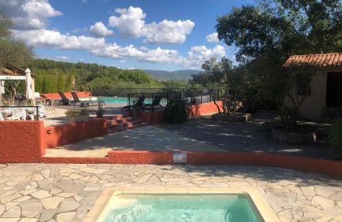 Salernes Apartamento | Les Mazets de la Cascade