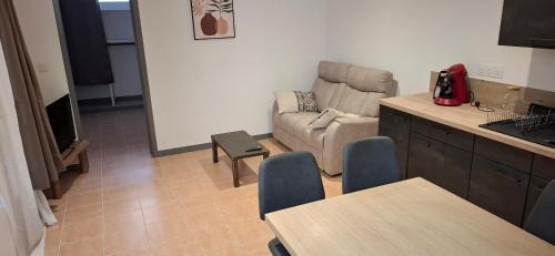 Villeneuve-sur-Yonne Apartamento | Les Merciers