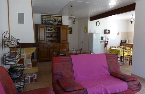 Sampzon Villa | Villa "Muscats" 6/8 personas, a 7 gargantas del Ardèche, piscina, aire acondicionado, plaza