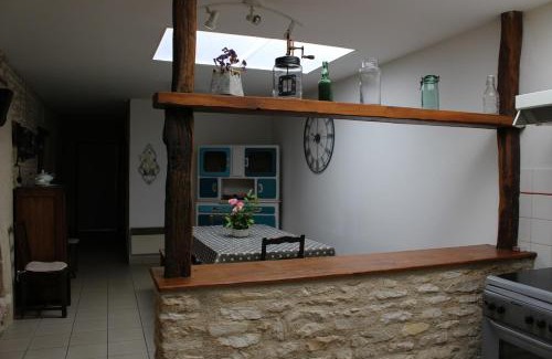 Avanton Casa | Les Noyers - Maison typique du Poitou - Calme et paisible - Proche du Futuroscope